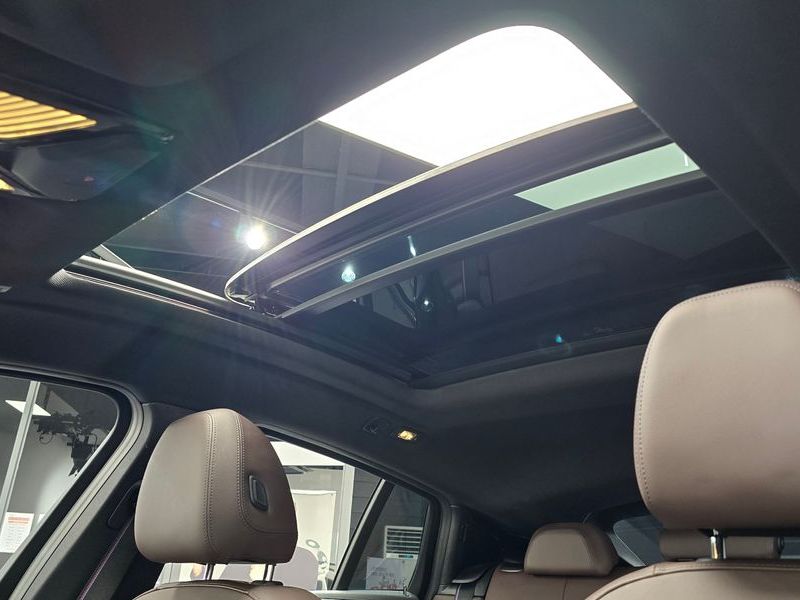 2022 BMW X4 xDrive20i M Sports Pro photo 19