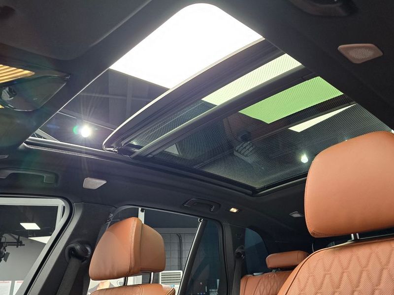 2022 BMW X5 M50i photo 19