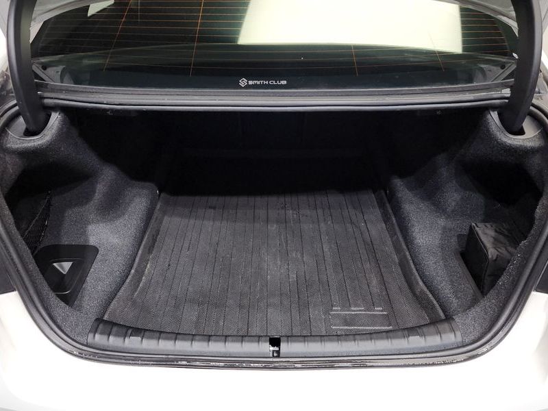 2021 BMW 5 Series 523d Luxury photo 20