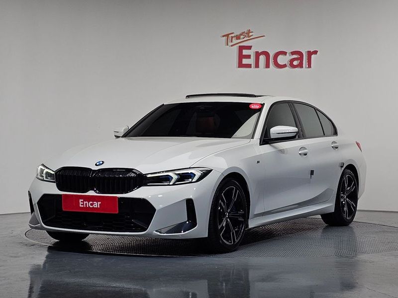 2024 BMW 3 Series 320i M Sport photo 1