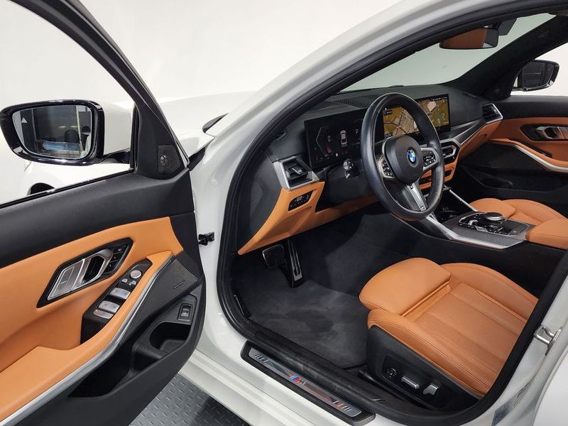2024 BMW 3 Series 320i M Sport photo 10