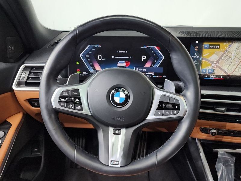 2024 BMW 3 Series 320i M Sport photo 12