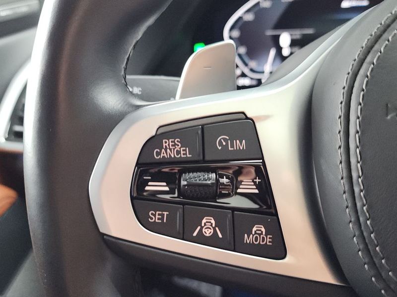 2022 BMW X5 xDrive 45e M Sport photo 17