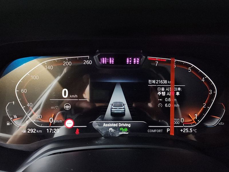 2021 BMW X6 xDrive40i M Sport photo 8