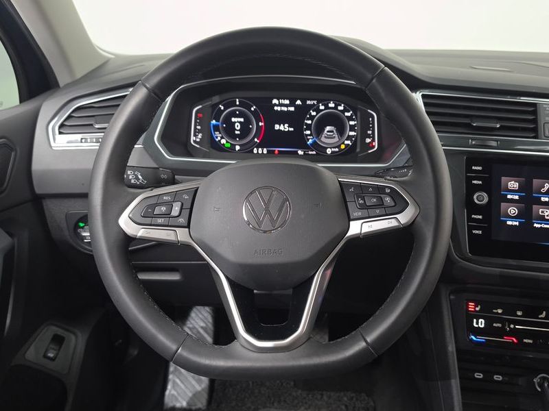 2022 Volkswagen Tiguan 2.0 TDI 4-Motion Premium photo 13