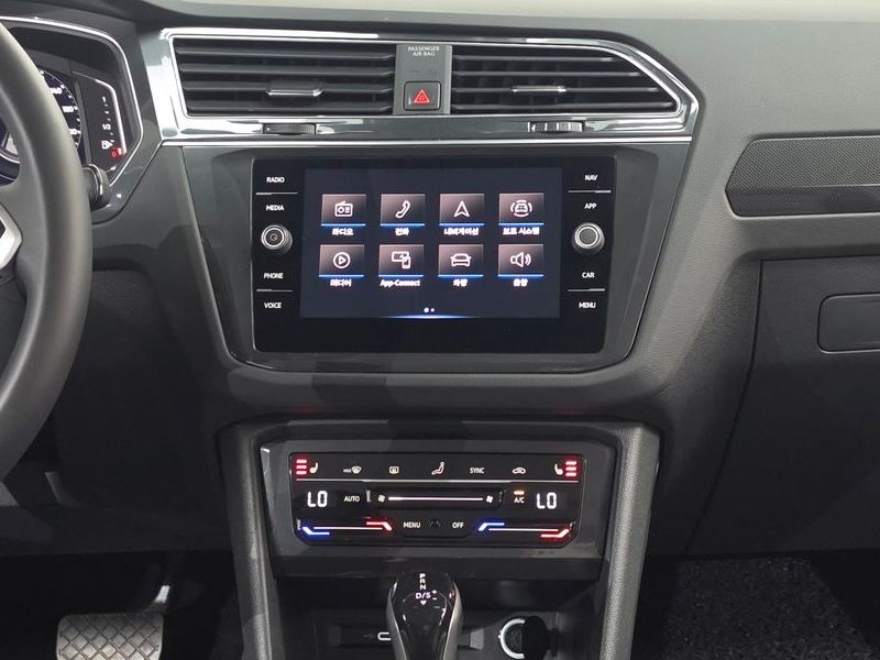 2022 Volkswagen Tiguan 2.0 TDI 4-Motion Premium photo 14