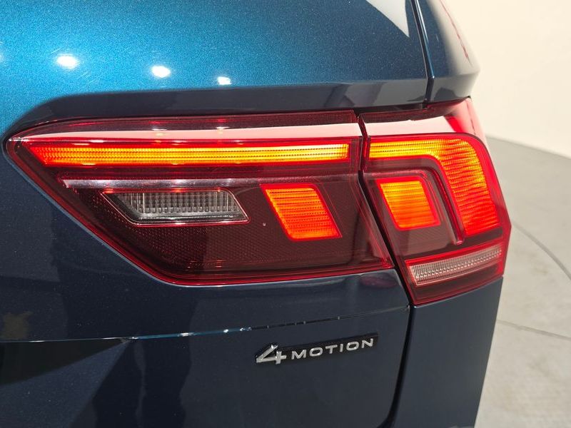 2022 Volkswagen Tiguan 2.0 TDI 4-Motion Premium photo 23