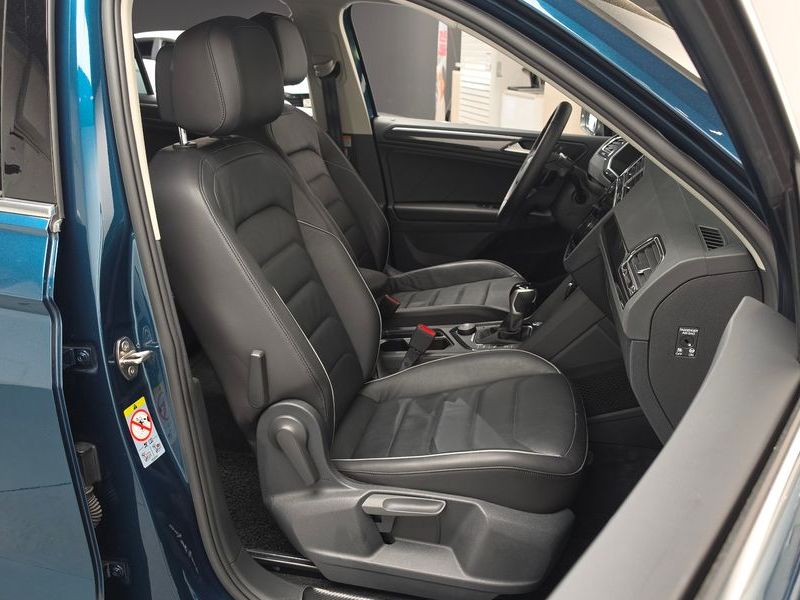 2022 Volkswagen Tiguan 2.0 TDI 4-Motion Premium photo 26