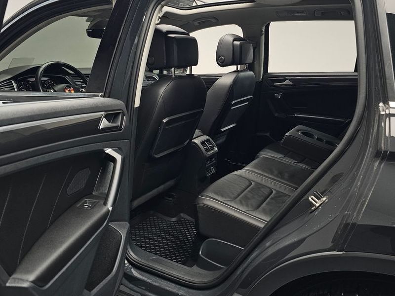 2018 Volkswagen Tiguan 2.0 TDI 4Motion Prestige photo 11