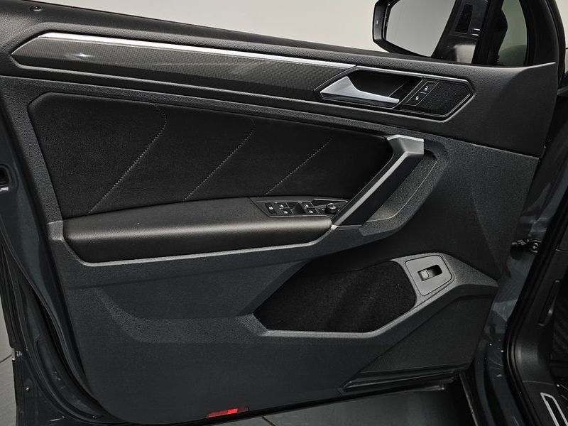 2018 Volkswagen Tiguan 2.0 TDI 4Motion Prestige photo 24