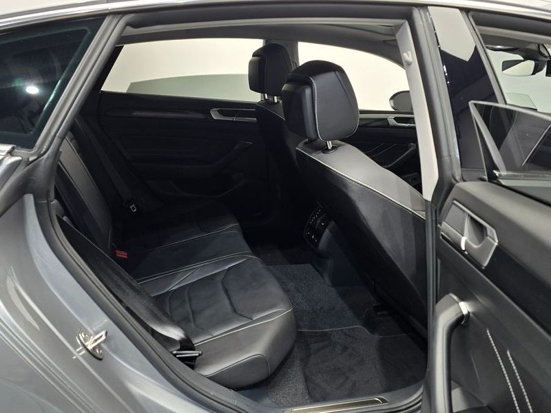 2022 Volkswagen Arteon 2.0 TDI Prestige photo 12
