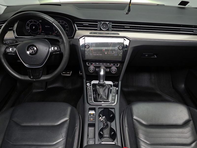 2018 Volkswagen Arteon 2.0 TDI Prestige photo 7