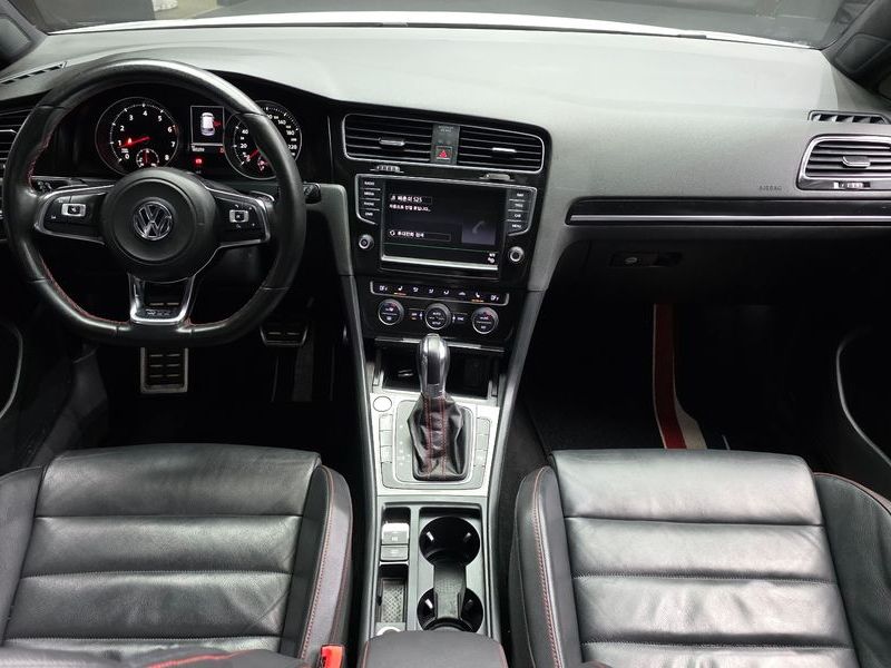 2014 Volkswagen Golf 2.0 GTI photo 7