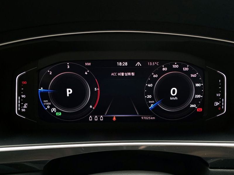 2021 Volkswagen Tiguan 2.0 TDI 4Motion Prestige photo 8