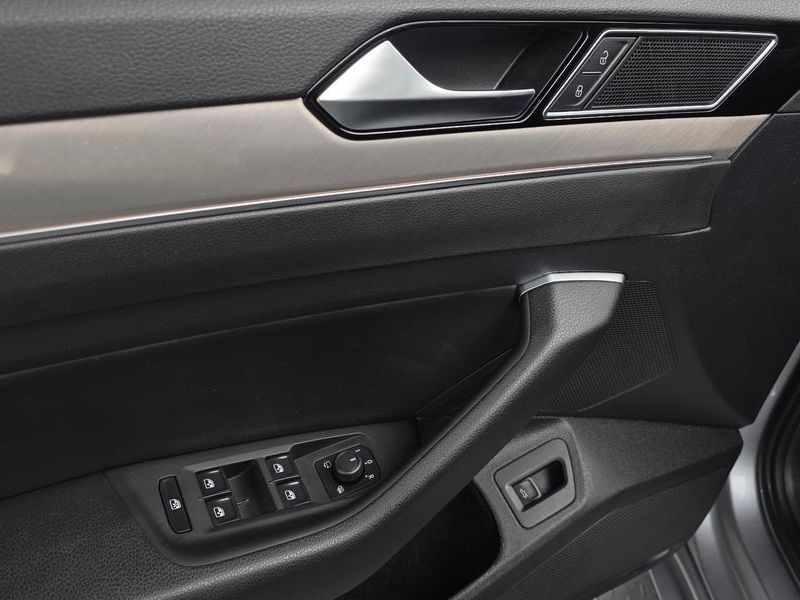 2020 Volkswagen Arteon 2.0 TDI Premium photo 14