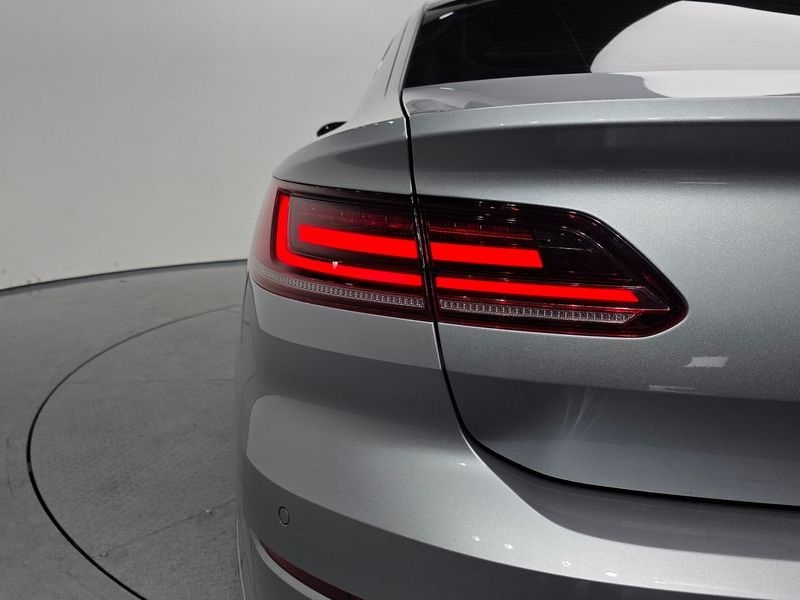 2020 Volkswagen Arteon 2.0 TDI Premium photo 23