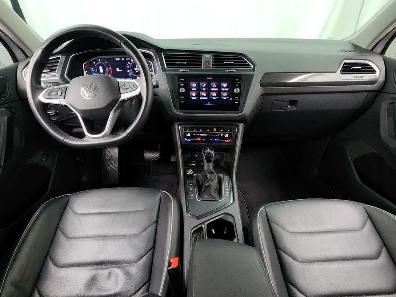 2021 Volkswagen Tiguan 2.0 TDI Premium photo 7