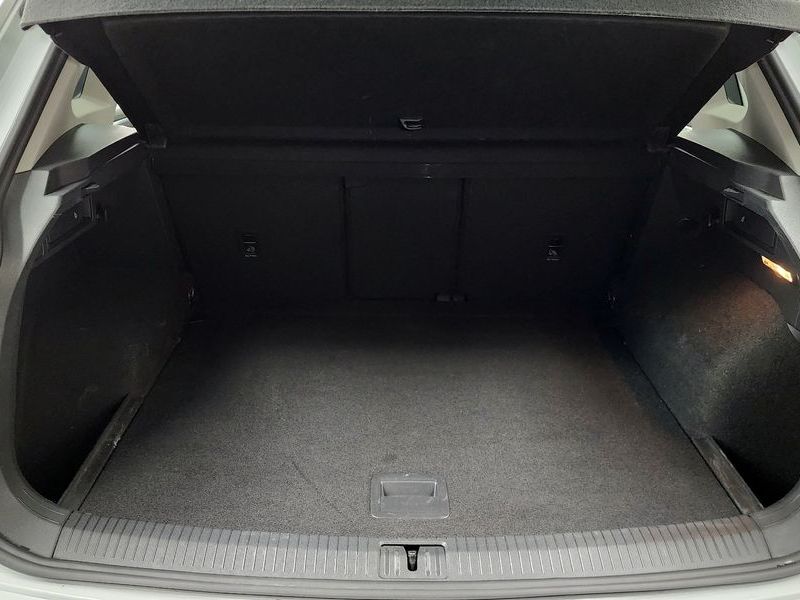 2021 Volkswagen Tiguan 2.0 TDI Premium photo 20