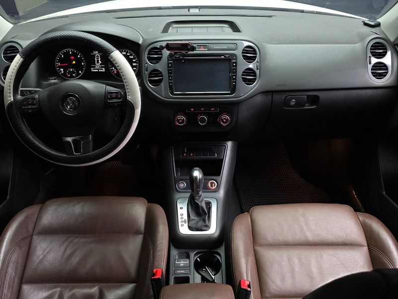 2014 Volkswagen Tiguan 2.0 TDI Comfort 5N photo 7