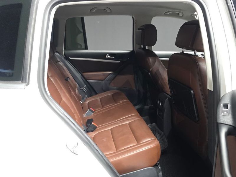 2014 Volkswagen Tiguan 2.0 TDI Comfort 5N photo 12