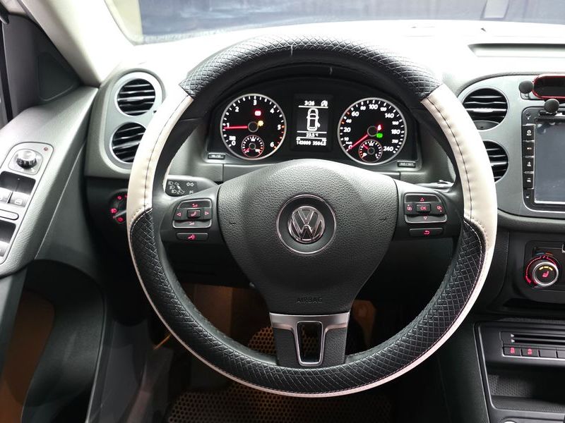 2014 Volkswagen Tiguan 2.0 TDI Comfort 5N photo 13