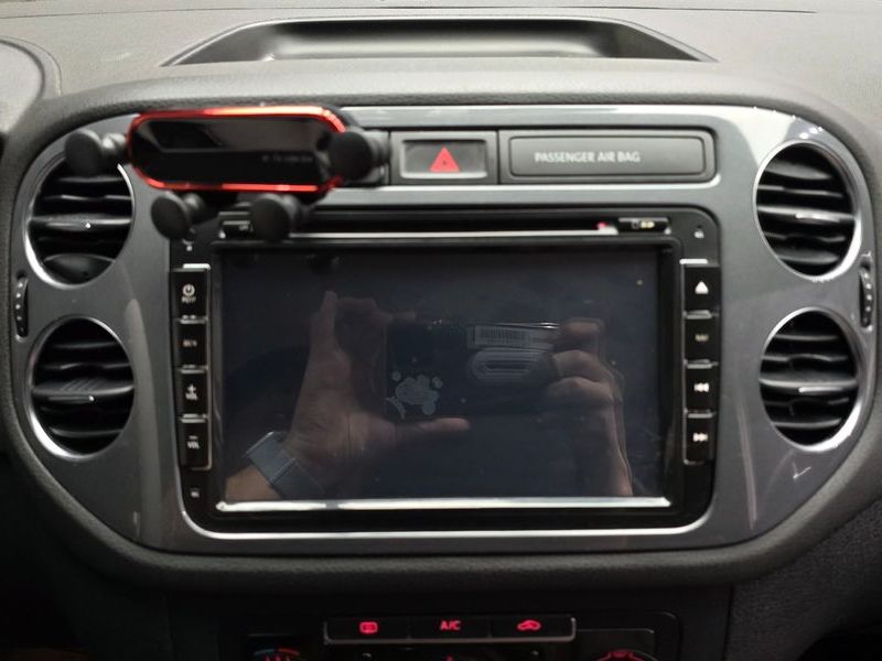 2014 Volkswagen Tiguan 2.0 TDI Comfort 5N photo 14