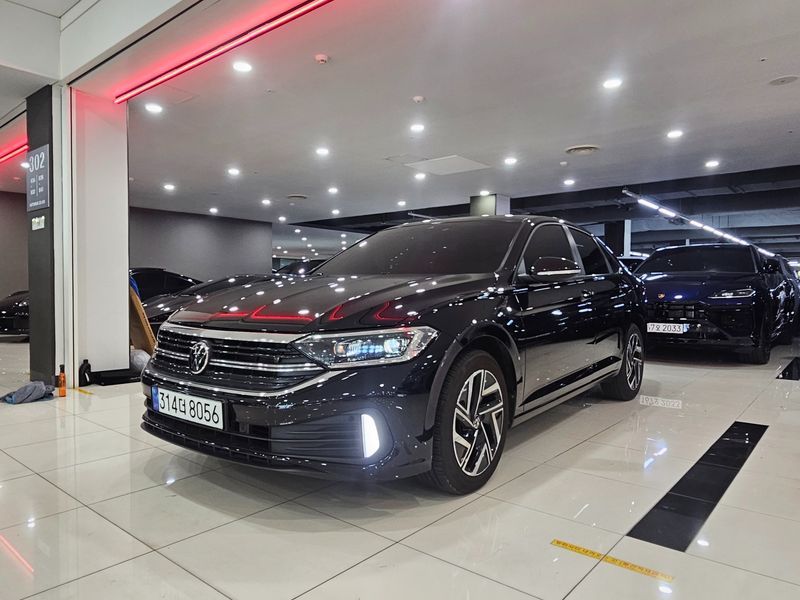 2023 Volkswagen Jetta 1.5 TSI Prestige photo 1