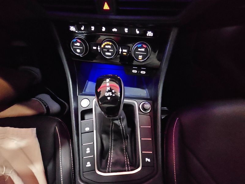 2023 Volkswagen Jetta 1.5 TSI Prestige photo 9