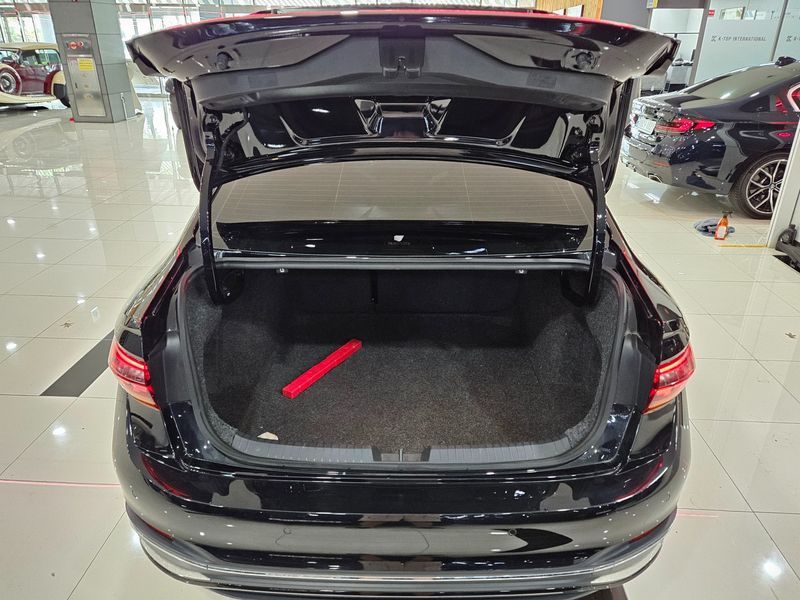 2023 Volkswagen Jetta 1.5 TSI Prestige photo 19