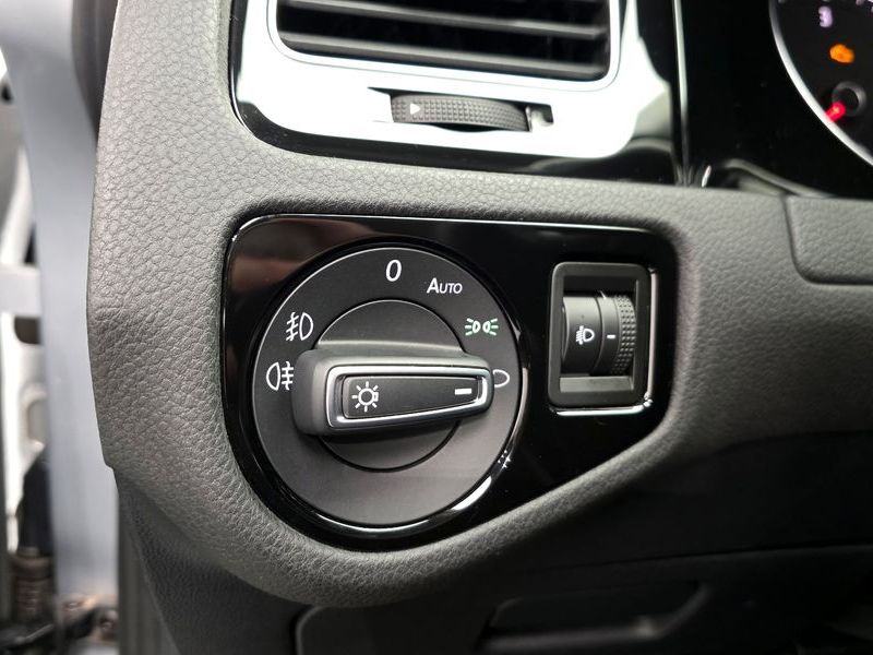 2014 Volkswagen Golf 1.6 TDI photo 18
