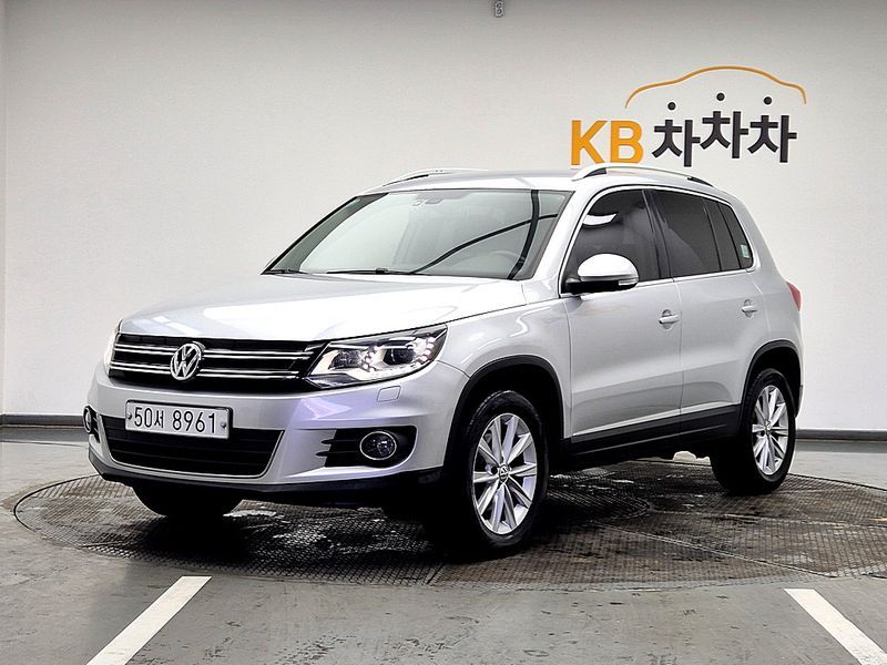 2014 Volkswagen Tiguan 2.0 TDI Comfort 5N photo 1