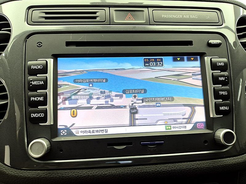 2014 Volkswagen Tiguan 2.0 TDI Comfort 5N photo 11