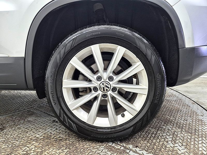 2014 Volkswagen Tiguan 2.0 TDI Comfort 5N photo 18