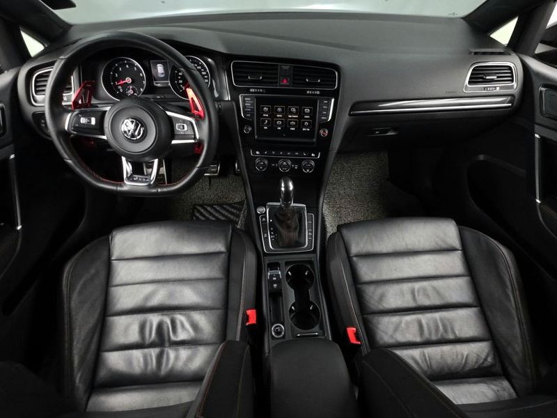 2014 Volkswagen Golf 2.0 GTI photo 7