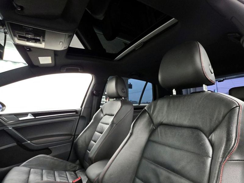 2014 Volkswagen Golf 2.0 GTI photo 19