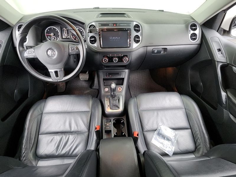 2014 Volkswagen Tiguan 2.0 TDI Comfort 5N photo 7