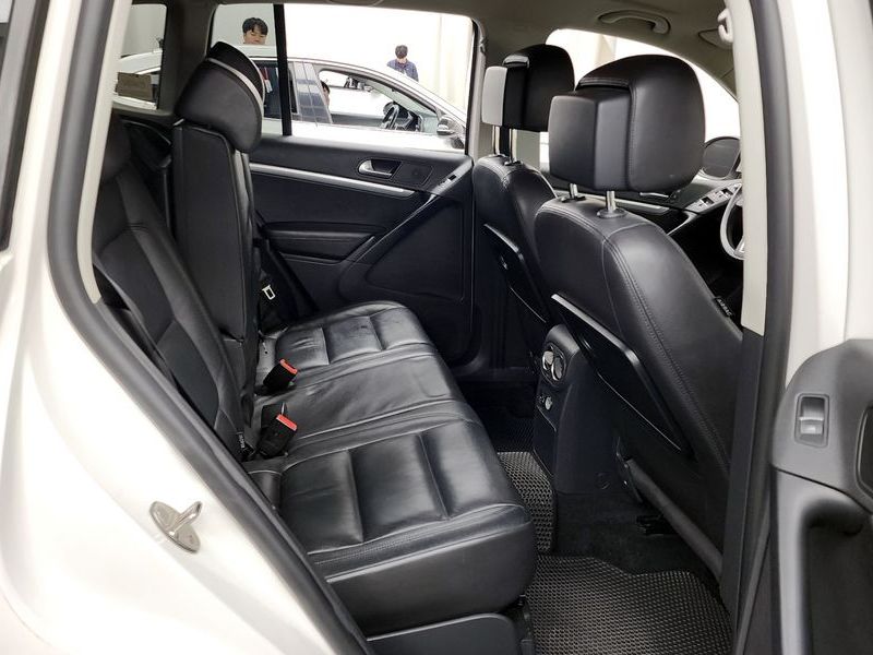 2014 Volkswagen Tiguan 2.0 TDI Comfort 5N photo 12