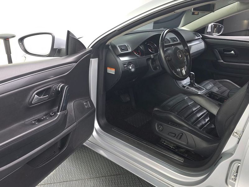 2014 Volkswagen New CC 2.0 TDI BlueMotion photo 10