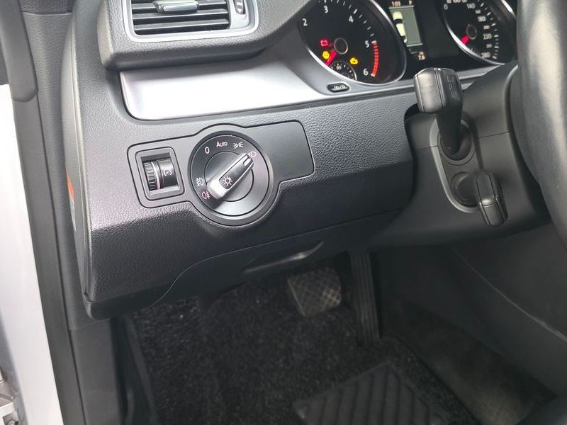 2014 Volkswagen New CC 2.0 TDI BlueMotion photo 14