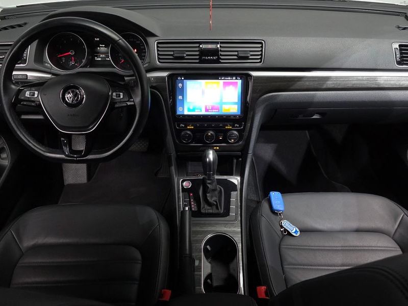 2018 Volkswagen Passat 2.0 TSI B7 photo 7