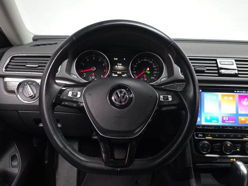 2018 Volkswagen Passat 2.0 TSI B7 photo 12