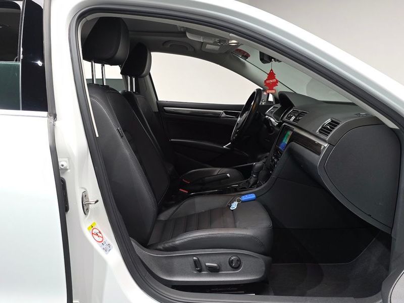 2018 Volkswagen Passat 2.0 TSI B7 photo 26