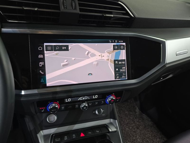 2020 Audi Q3 35 TDI Sportback photo 13