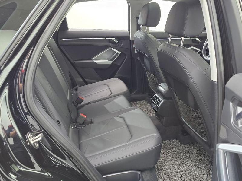 2020 Audi Q3 35 TDI Sportback photo 20
