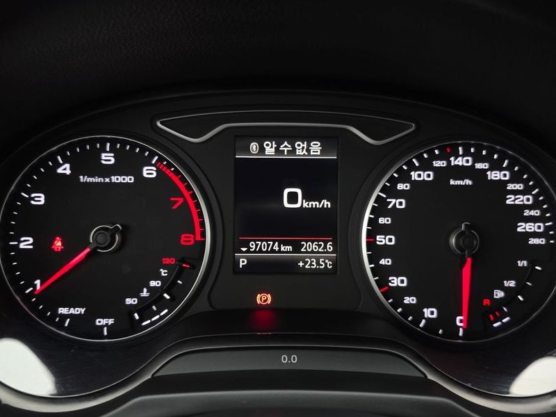 2018 Audi A3 40 TFSI 8V photo 8