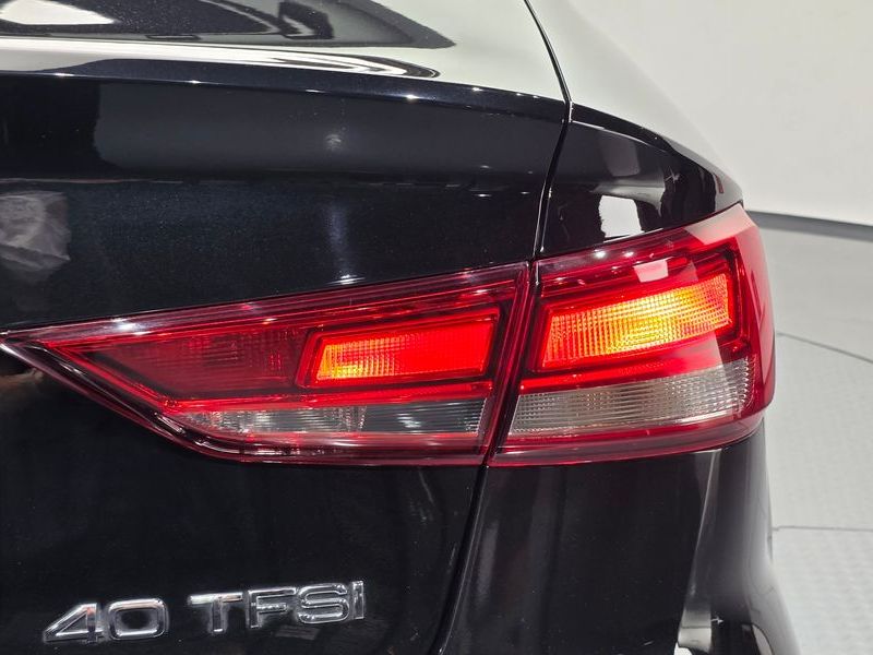 2018 Audi A3 40 TFSI 8V photo 23