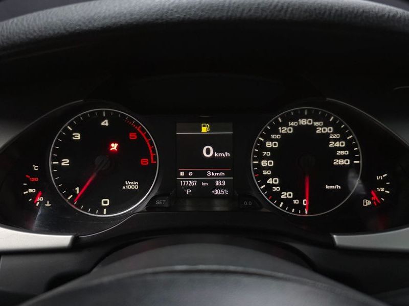 2012 Audi A4 2.0 TDI B8 photo 8