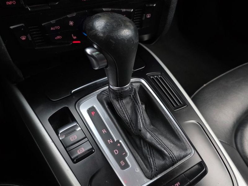 2012 Audi A4 2.0 TDI B8 photo 9