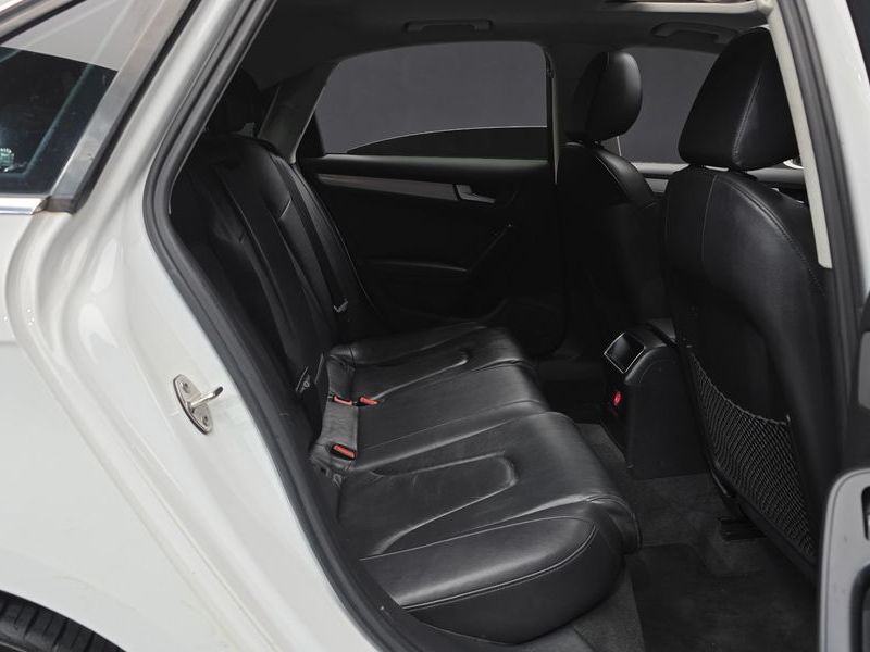 2012 Audi A4 2.0 TDI B8 photo 11