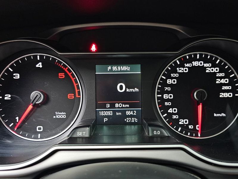 2013 Audi A4 2.0 TDI B8 photo 8